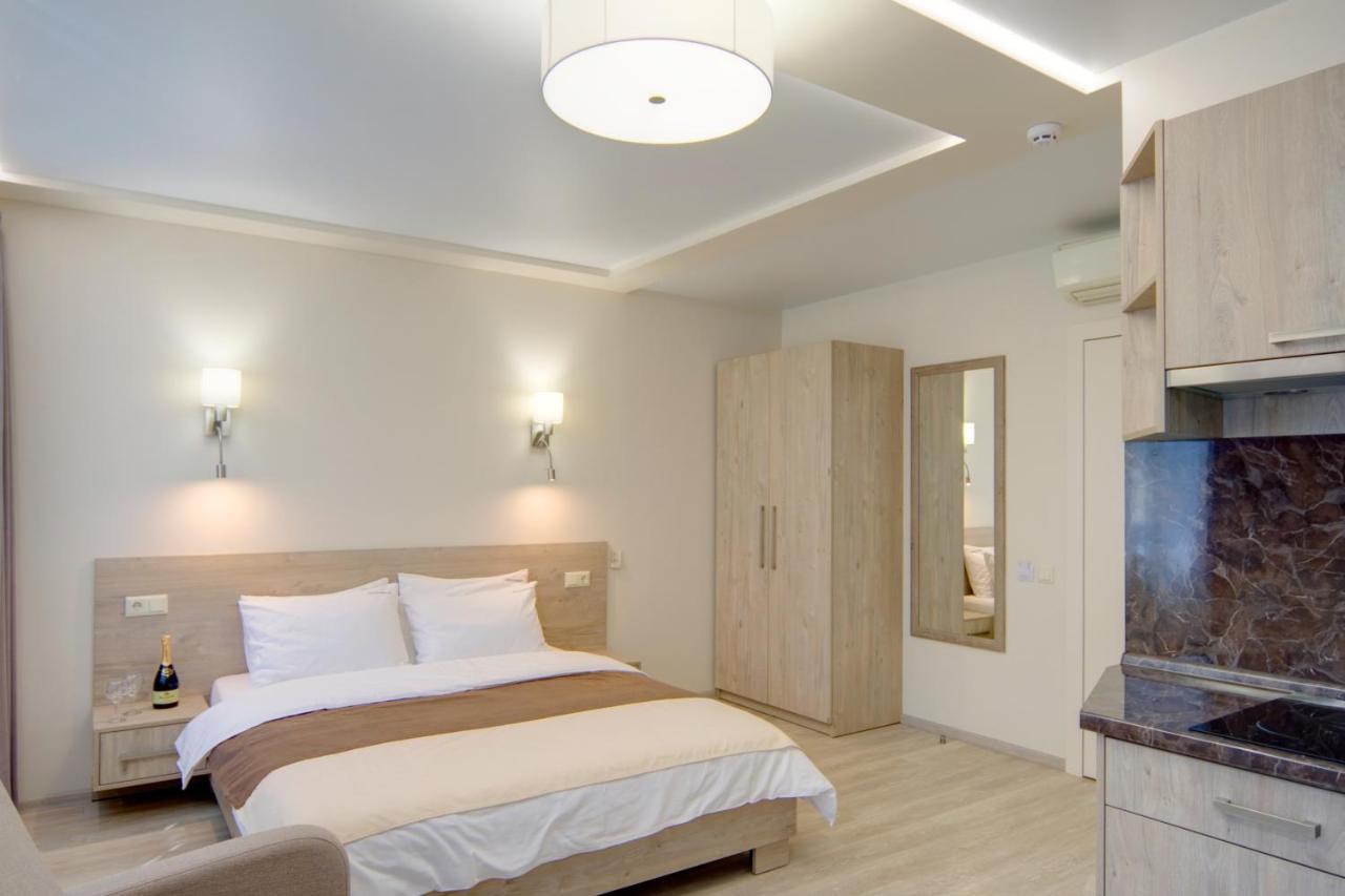 Arena Apartments Kiev Luaran gambar