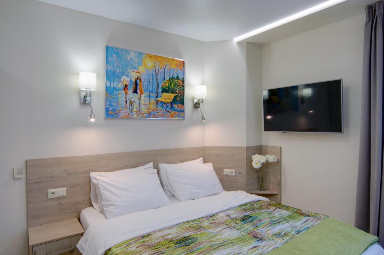 Arena Apartments Kiev Luaran gambar