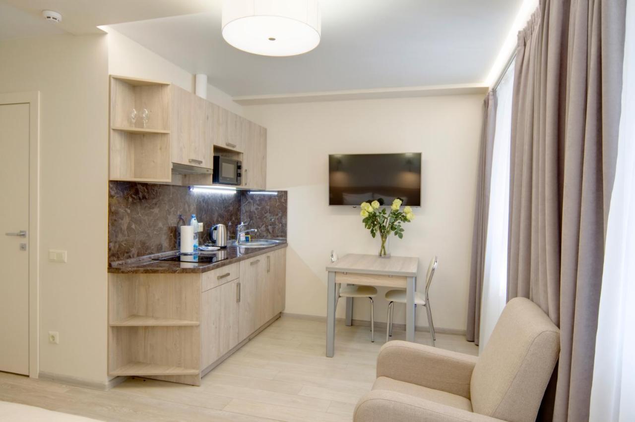 Arena Apartments Kiev Luaran gambar
